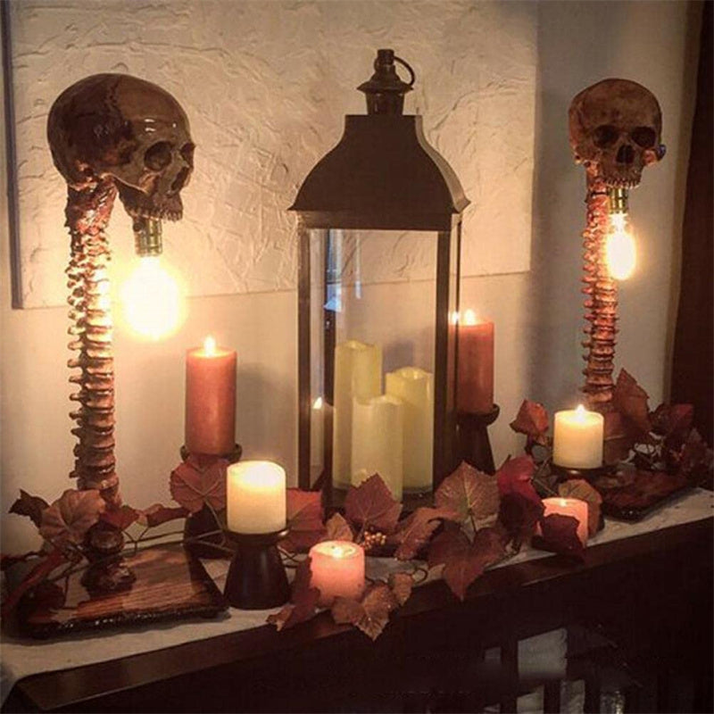 Schedel-Lampe mit Wirbelsäule – Mystisches und einzigartiges Interieurstück