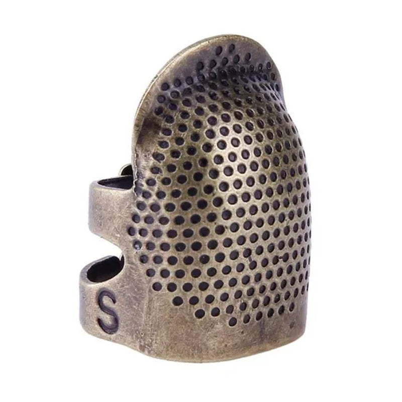 Vintage Metall Nadelfinger – Robuster Schutz beim Nähen