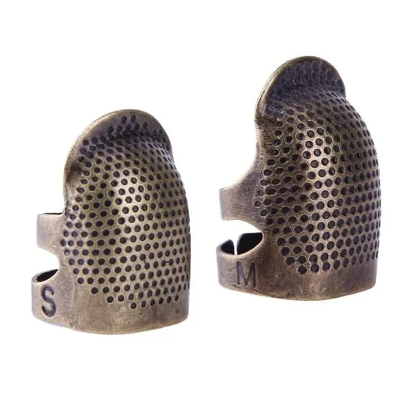 Vintage Metall Nadelfinger – Robuster Schutz beim Nähen