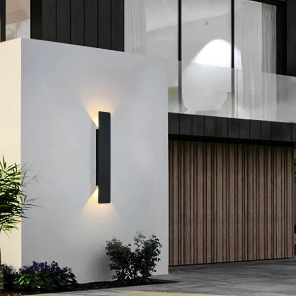 AquaLine LED Außenwandlampe – Schlichtes Design mit Wetterfestem Gehäuse