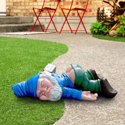 Lazy Larry Gartenzwerg – Der Schlafkopf im Garten