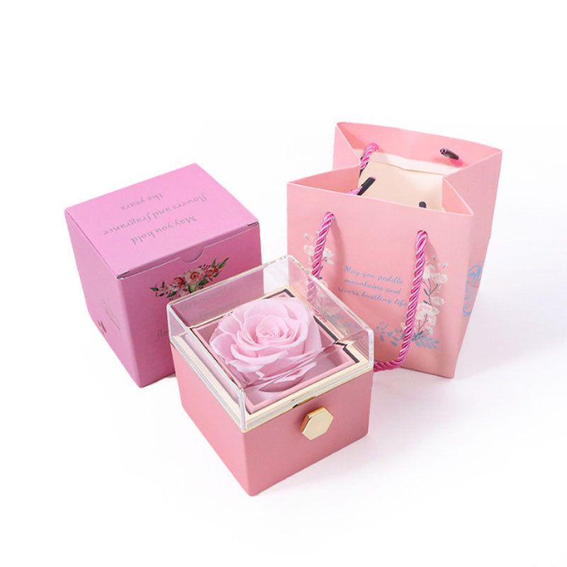 Amors Blumenbox – Ewige Rose mit Gravur für den Valentinstag