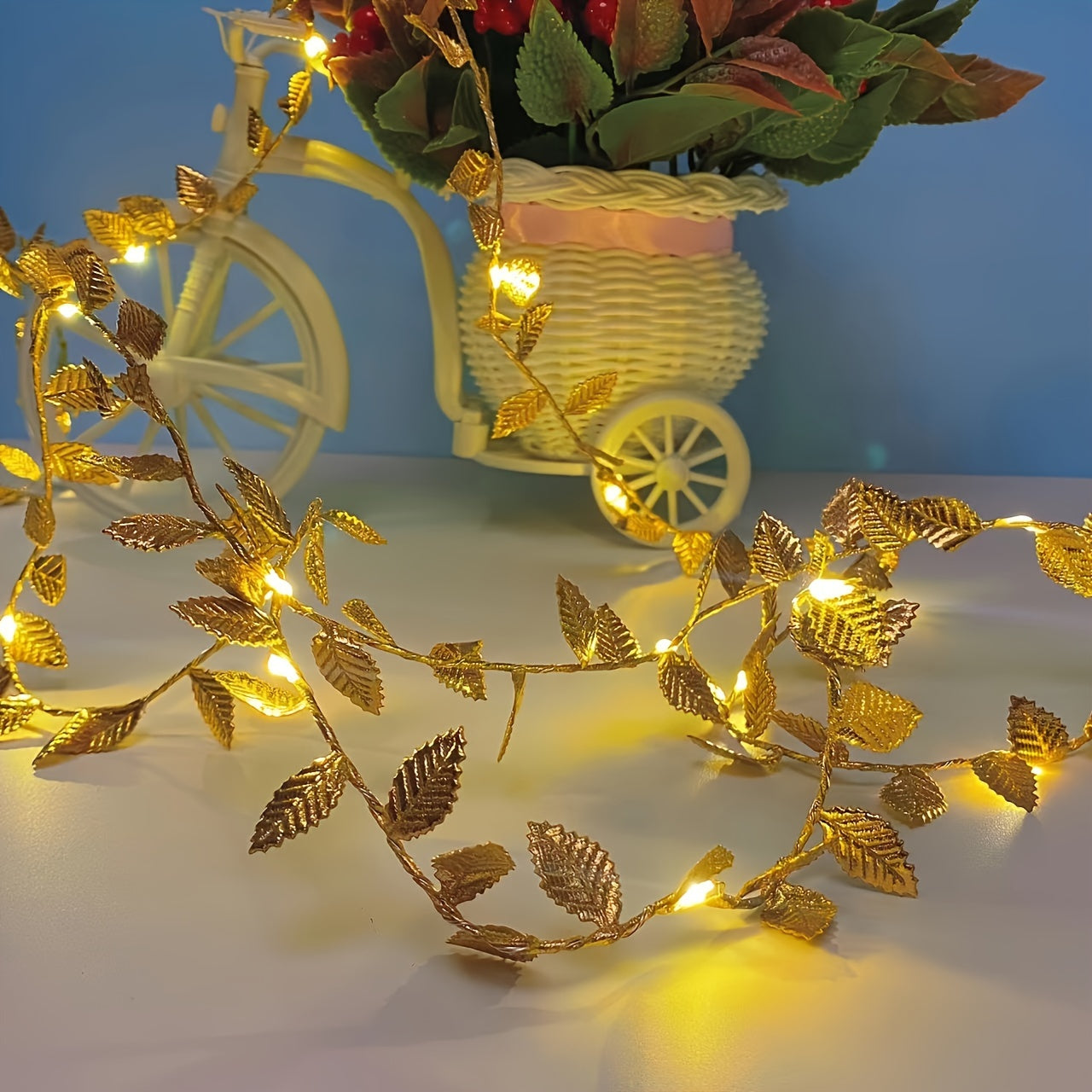 Goldene Blätter Lichterketten – Elegante Beleuchtung für Tischdekoration und Partys