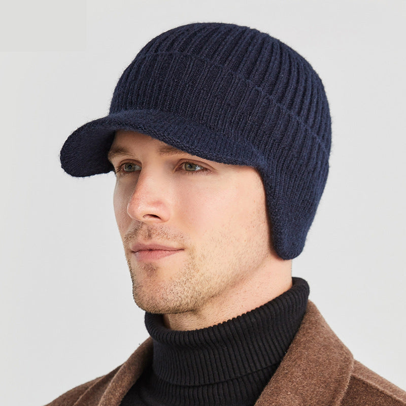 Wintermütze mit Schirm