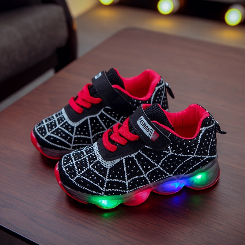 Spider-Man Sneakers mit LED – Abenteuer in jedem Schritt für dein Kind