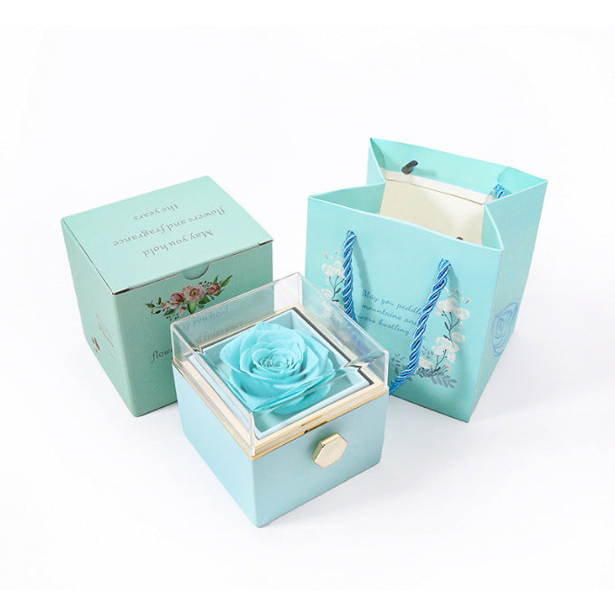 Amors Blumenbox – Ewige Rose mit Gravur für den Valentinstag