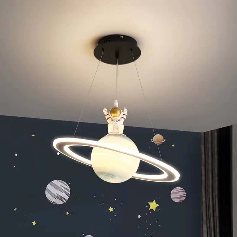 Kinderzimmer LED Hängeleuchte im Planetendesign – Magische Atmosphäre