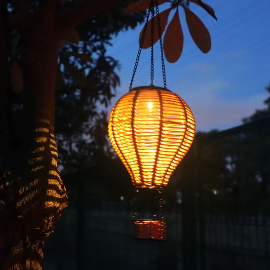 Luftballon Gartenlampe – Für Magische Abende in deinem Garten