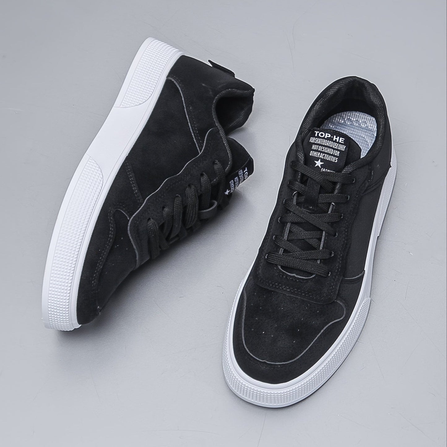 Herren Sneaker mit niedrigem Schaft – Bequem und langlebig mit weißer PVC-Sohle