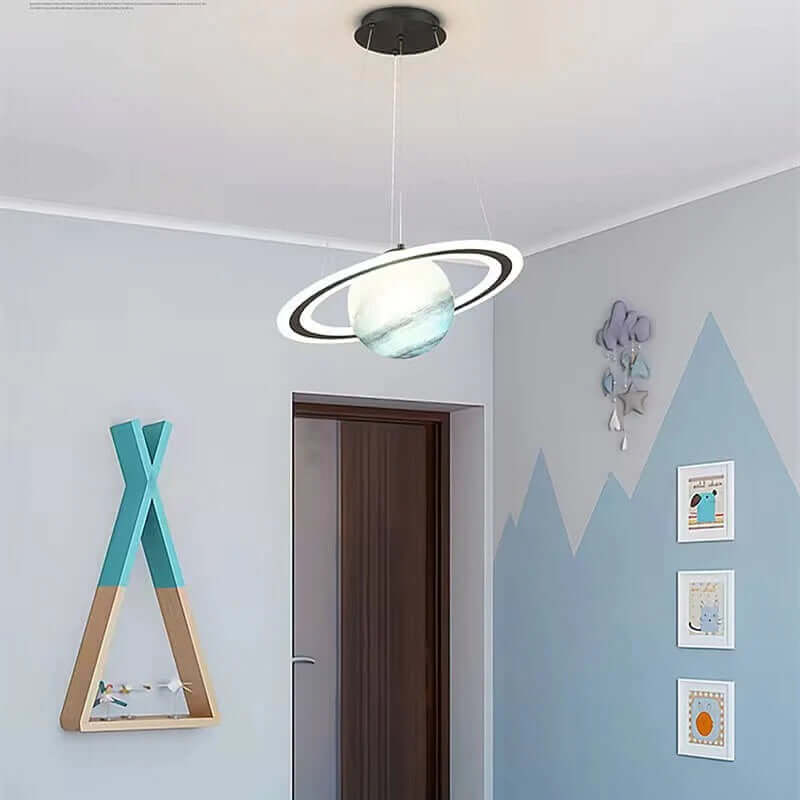 Kinderzimmer LED Hängeleuchte im Planetendesign – Magische Atmosphäre