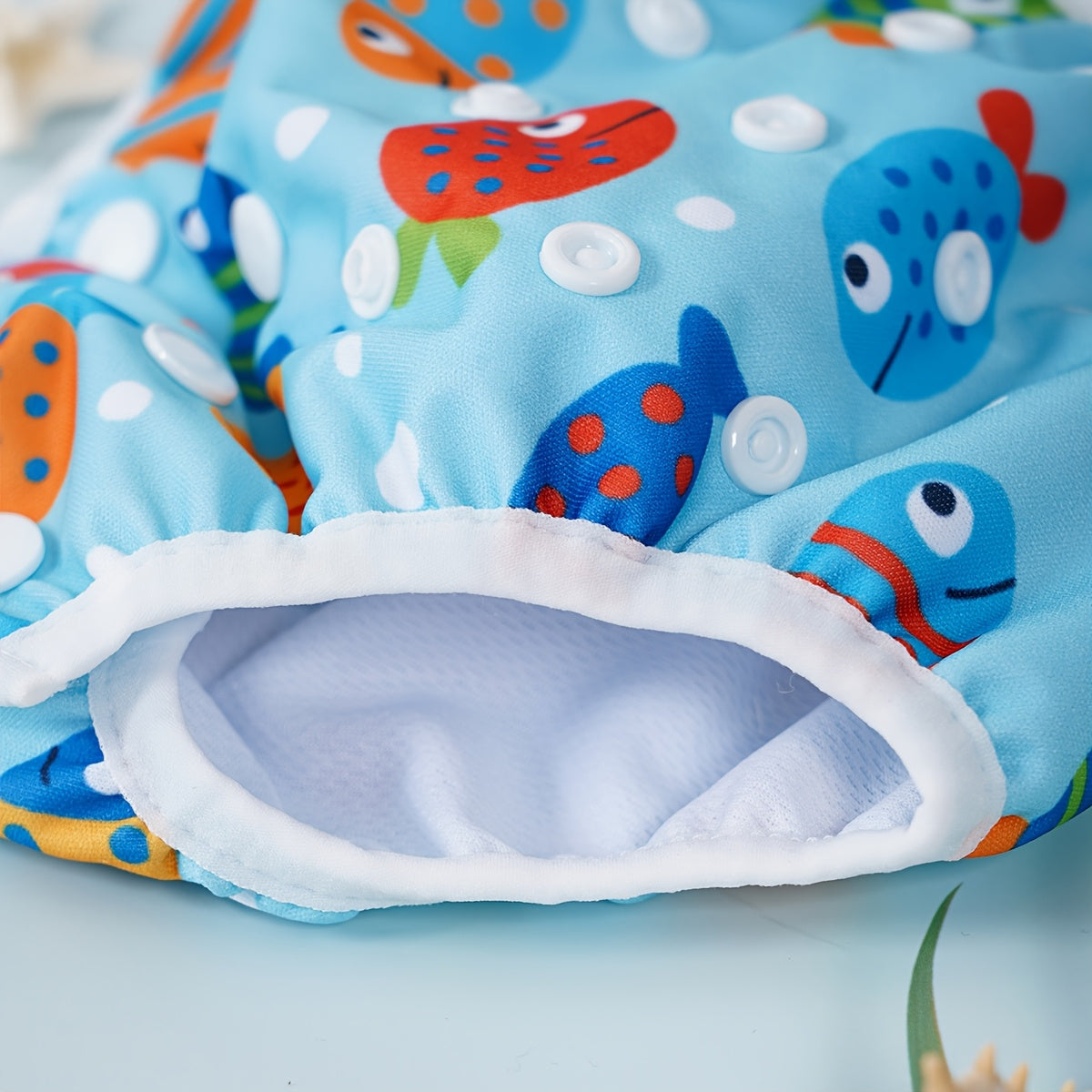 Verstellbare waschbare Schwimmwindel für Babys – Auslaufsicher mit Fischdruck
