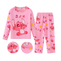Rosa Pyjama mit Luftmatratze