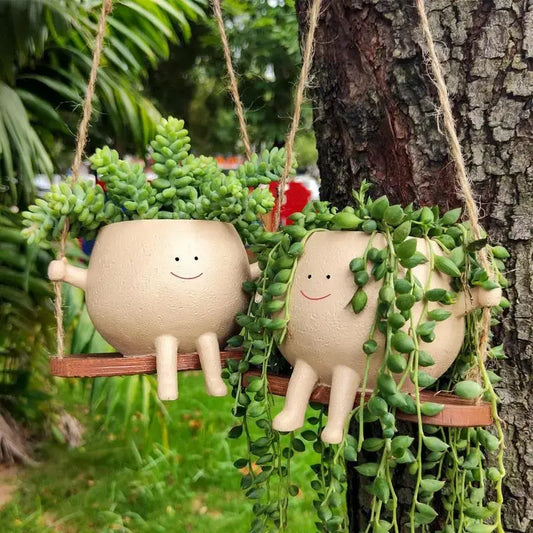 SwingPot – Hängender Blumentopf auf Schaukelsitz
