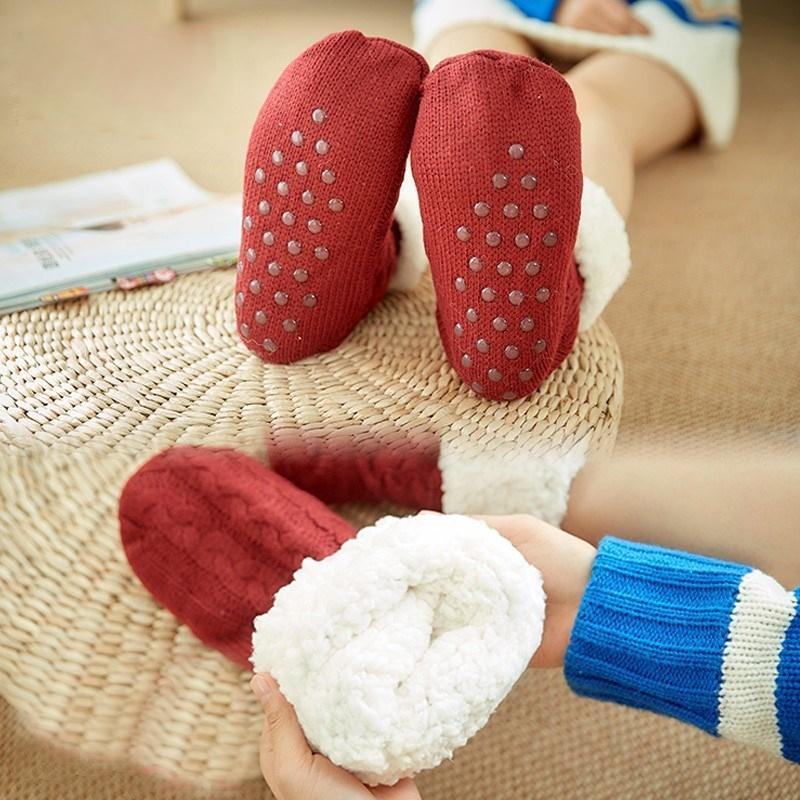 Warme Winter Socken – Für gemütliche Abende zu Hause