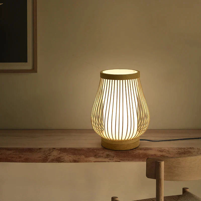 Japanische Tischlampe aus Bambus – Zen-Stil Stimmungsbeleuchtung