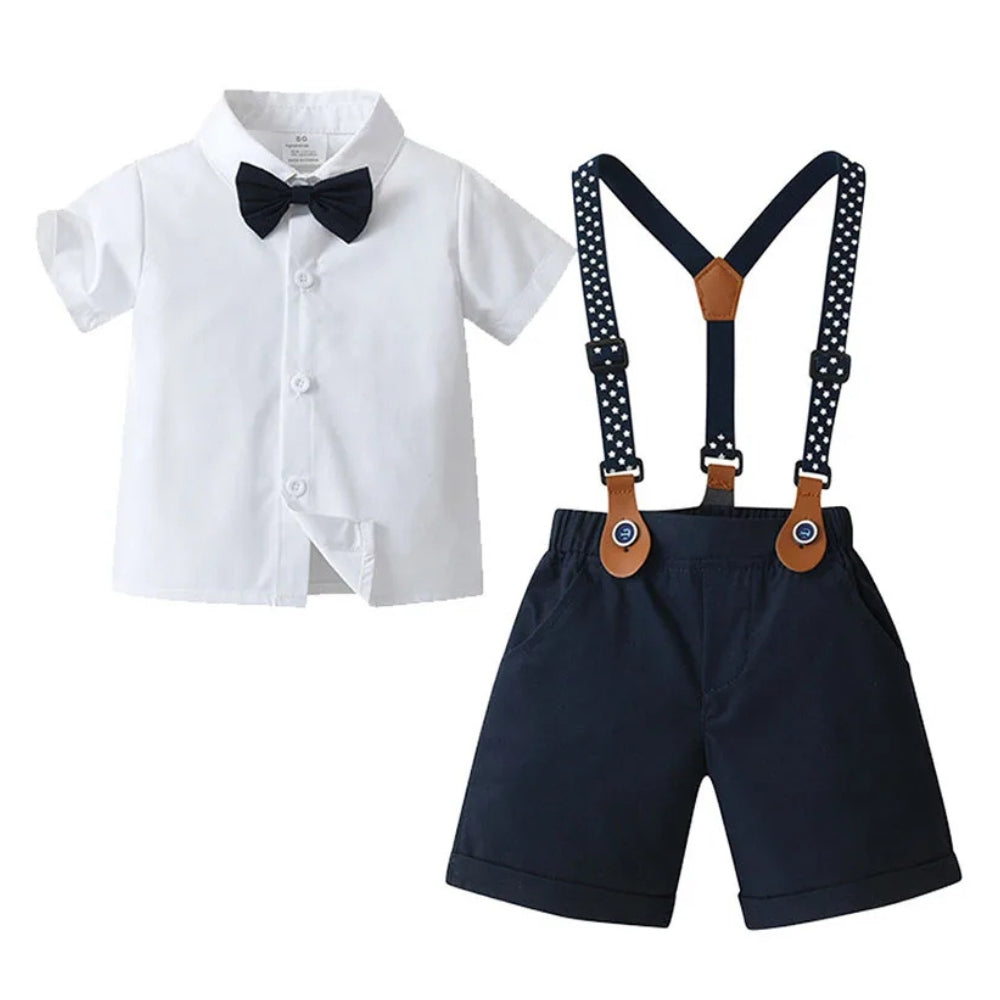 Schickes Jungenanzug 3-teilig – Blaues Hemd, Weste und Hose mit Fliege