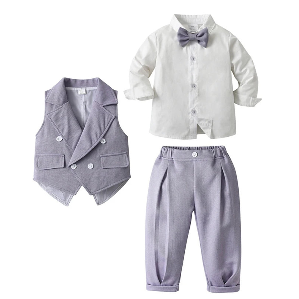 Schickes Jungenanzug 3-teilig – Blaues Hemd, Weste und Hose mit Fliege