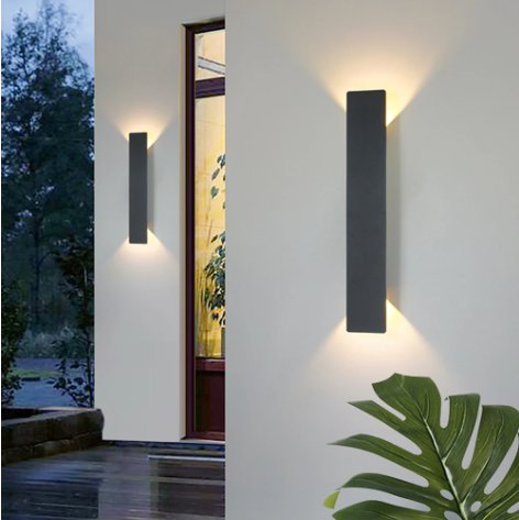 AquaLine LED Außenwandlampe – Schlichtes Design mit Wetterfestem Gehäuse