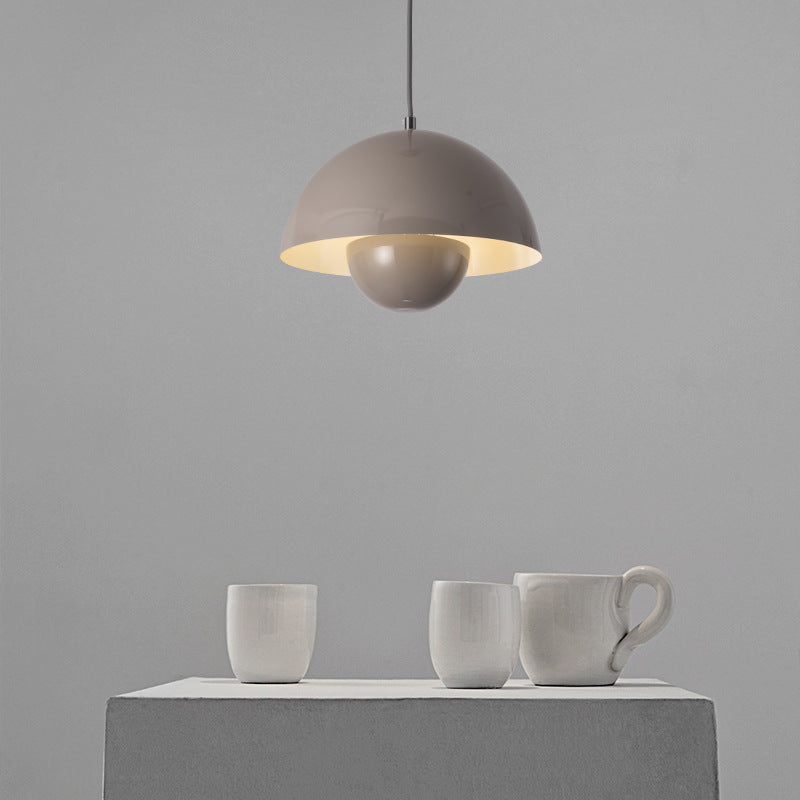 Nordic Bloom Hängeleuchte – Farbenfrohes Design und Warme Atmosphäre