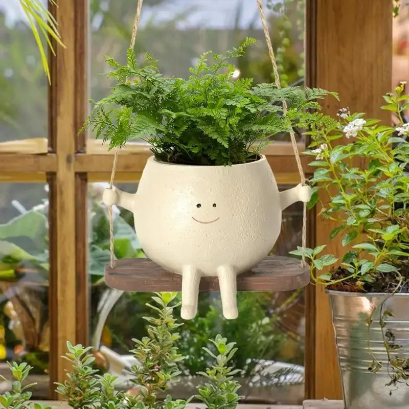 SwingPot – Hängender Blumentopf auf Schaukelsitz