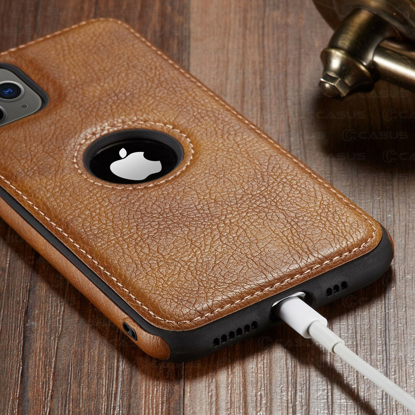 Luxuriöse Leder iPhone Hülle – Geschäftlich & Schützend