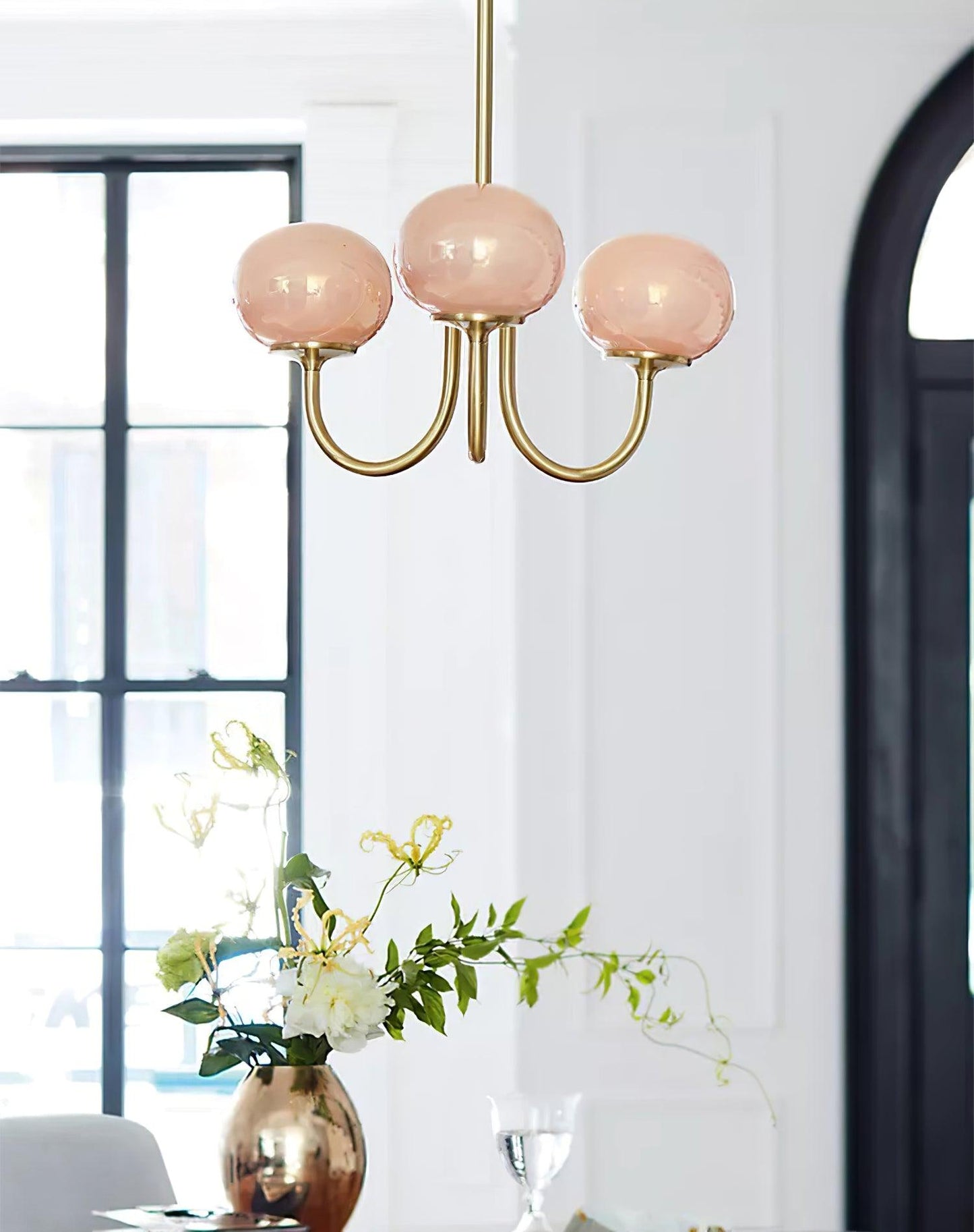 Lichtkreis Hängeleuchte – Subtil und Elegant für jedes Interieur