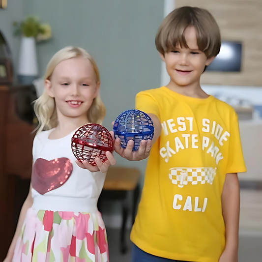 LumiFly – Fliegende LED-Kugel mit Boomerang-Effekt