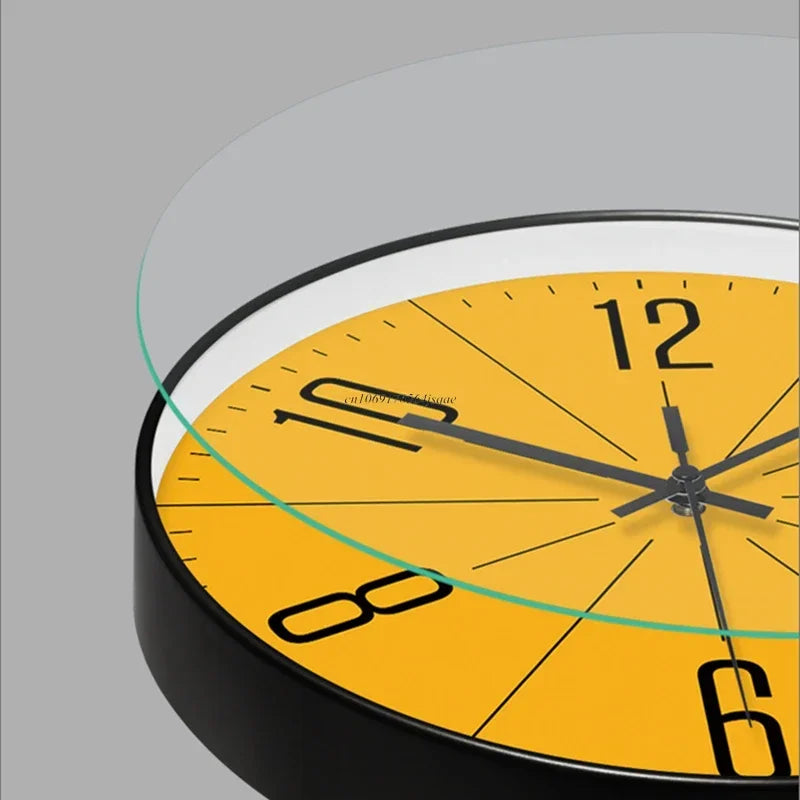 TimeWisp Holz Wanduhr – Lautloser und stilvoller Zeitmesser
