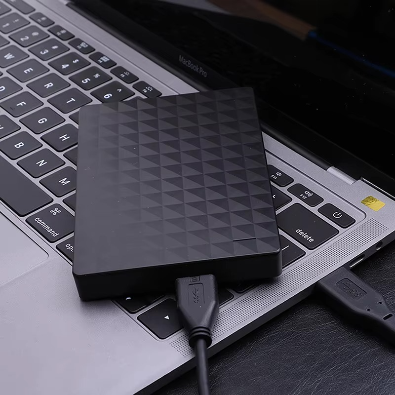 Externe Festplatte 8TB – Superschnell, Langlebig und Tragbar