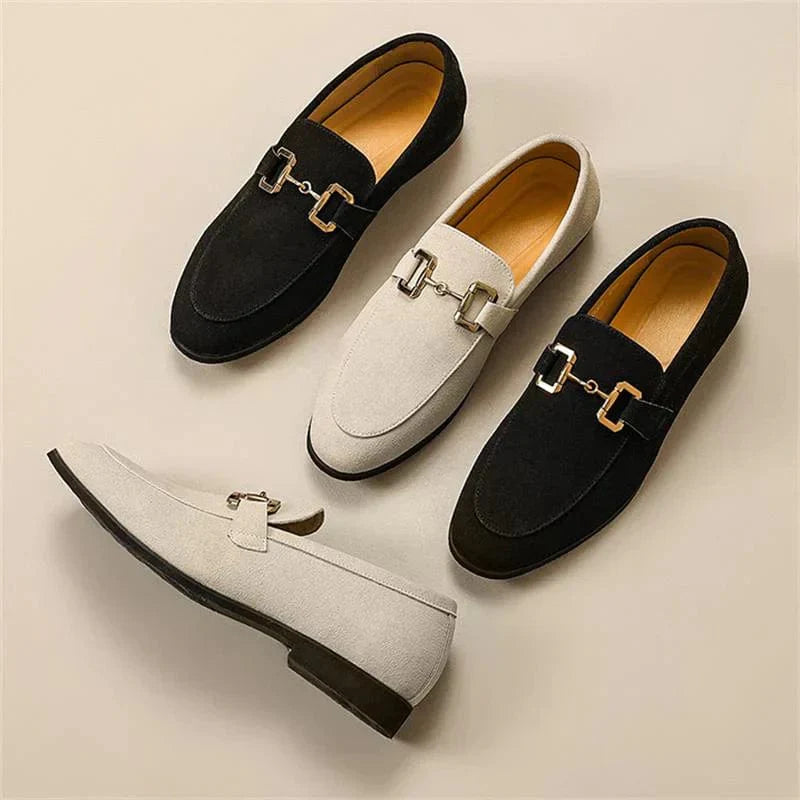 Nero – Wildleder-Loafer mit Metall-Schnalle
