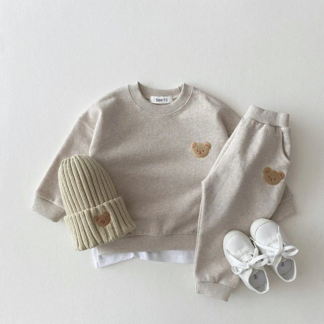 Niedliches Kinderoutfit – Bequem und verspielt
