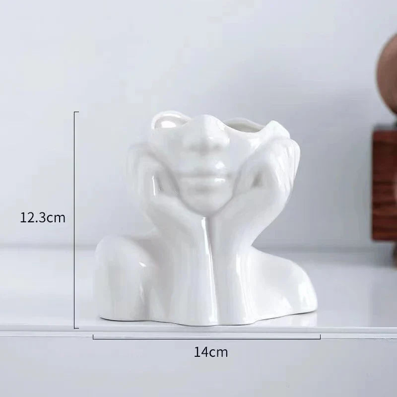 Moderne Gesichtsvase – Künstlerische Blumenhalterung mit einzigartigem Design