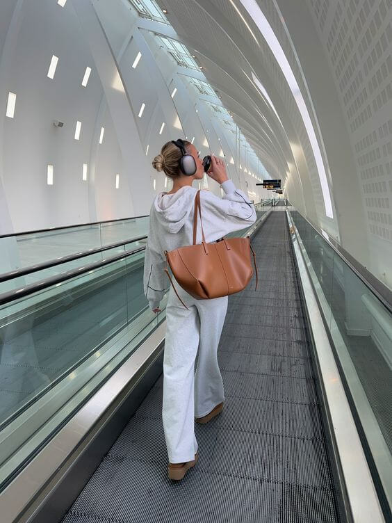 Elegance Tote – Luxuriöse Damenhandtasche mit großzügigem Stauraum