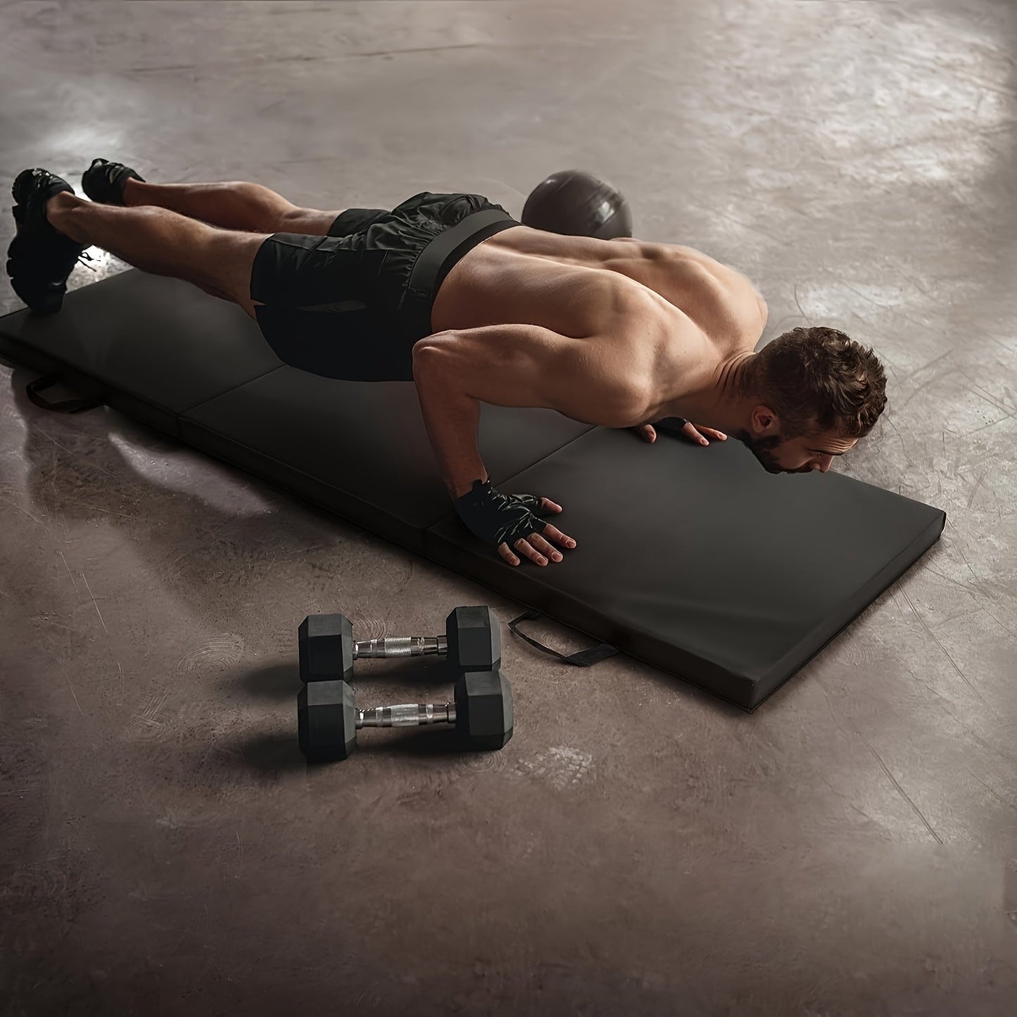 Tragbare Dreifach-Yogamatte mit dicker Polsterung, rutschfester PU-Oberfläche und Griff