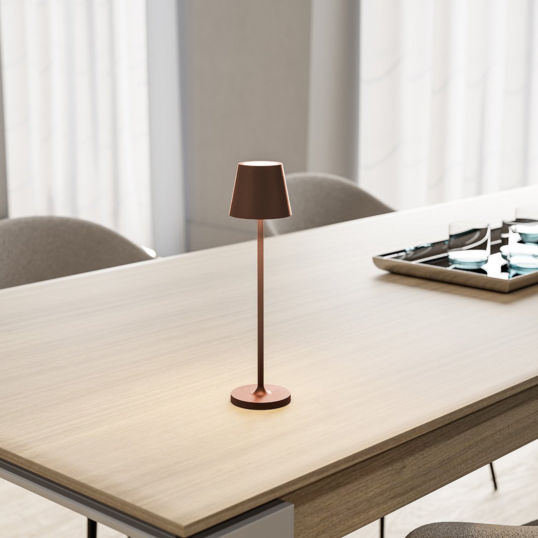 Minimalistische LED-Tischlampe