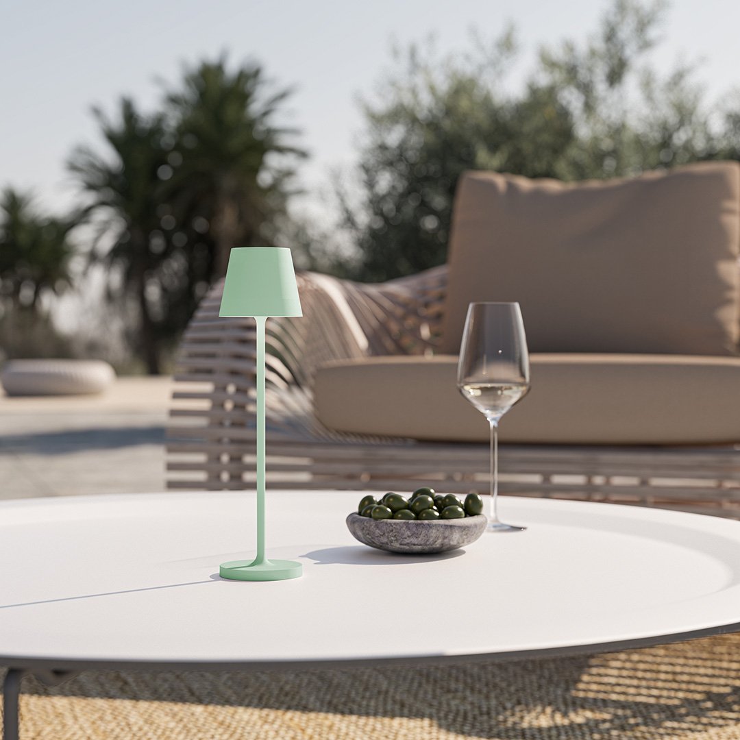 Minimalistische LED-Tischlampe