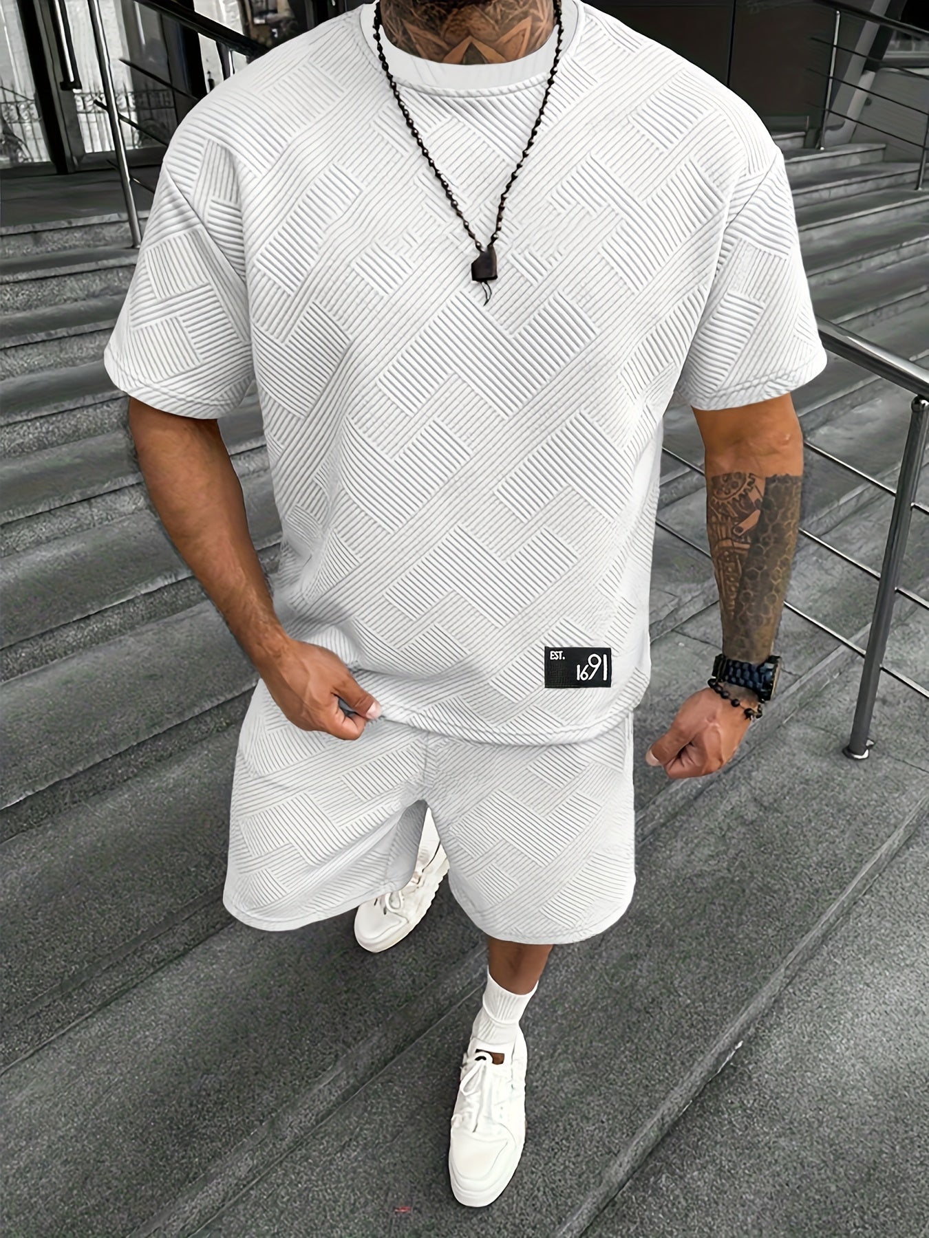 Herren Trendy Jacquard T-Shirt und Shorts Set – Lässig und Sportlich für Warme Tage