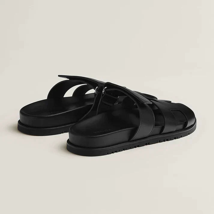 Minimalistische Sandalen – Komfort und Stil