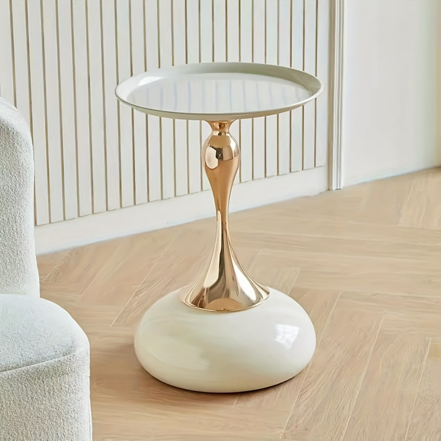 Ningqin Gold-Weißer Beistelltisch – Kompaktes und Schickes Design
