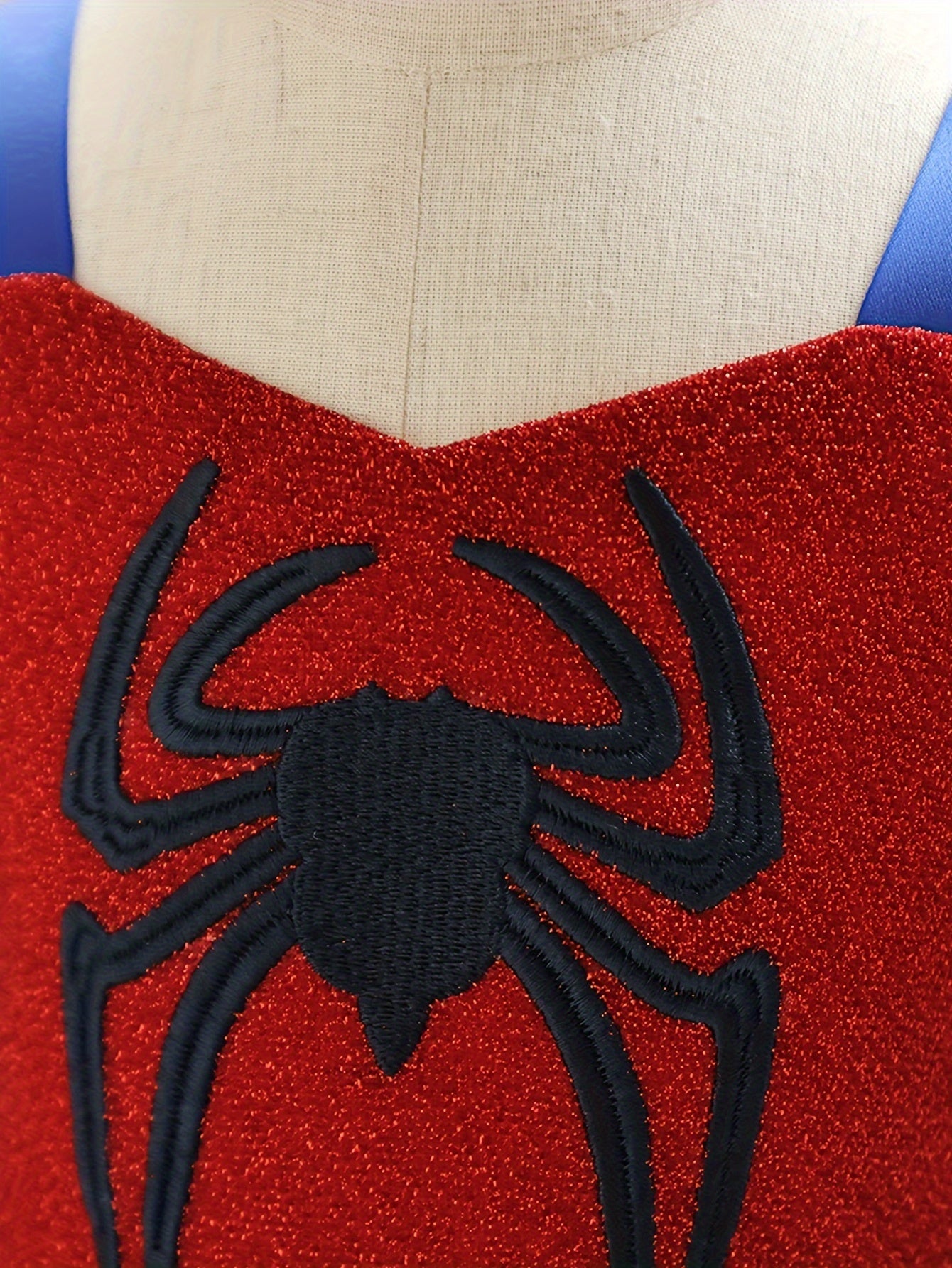 Spider-Man Inspiriertes Kostüm für Kinder - Für Verspielte Abenteuer