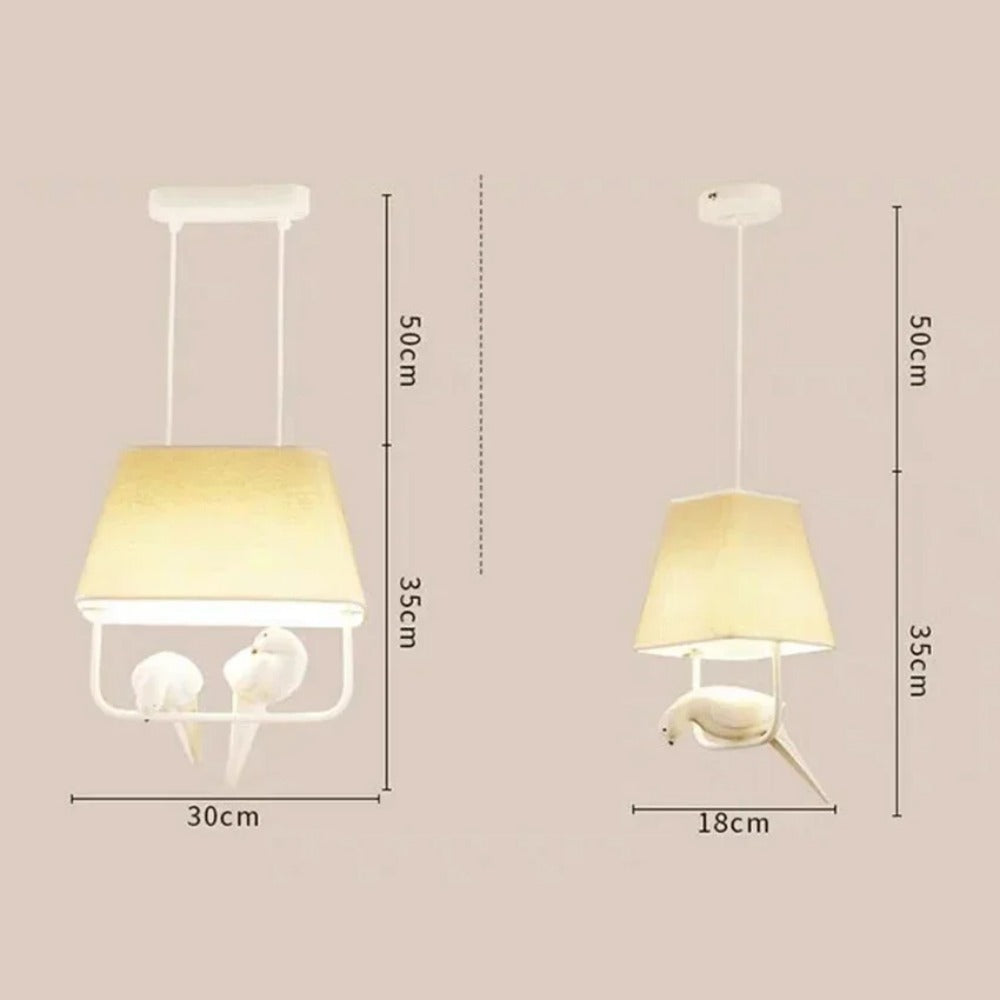 Hängelampe mit Vogel und Leinen-Schirm – Stimmungsvolles und Einzigartiges Design