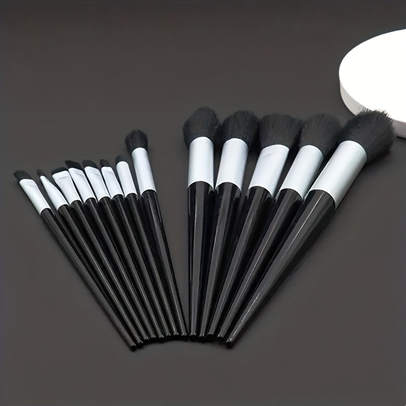 Fluffé Make-up Pinsel Set - Ein perfektes Geschenk zum Muttertag