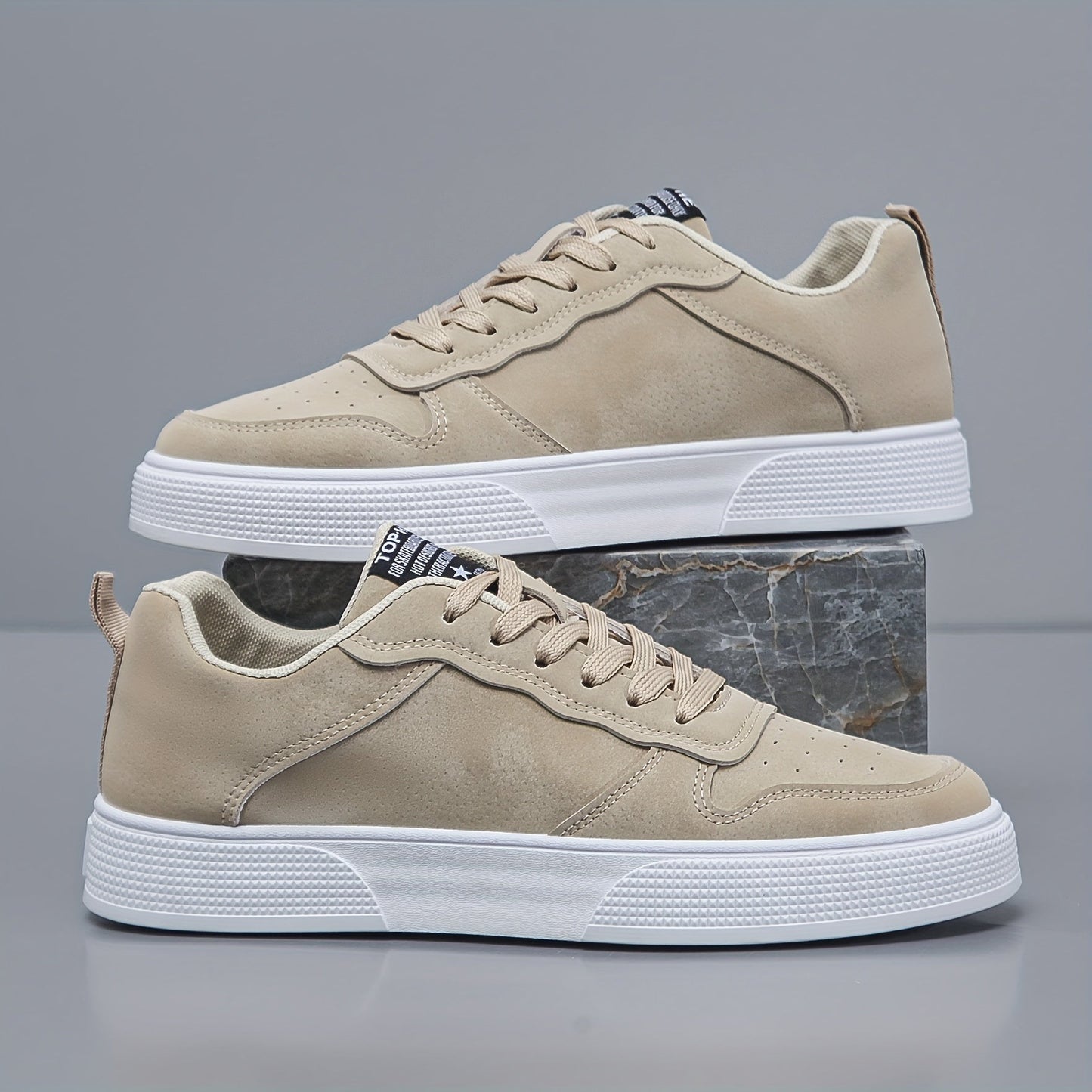 Herren Sneaker mit niedrigem Schaft – Bequem und langlebig mit weißer PVC-Sohle