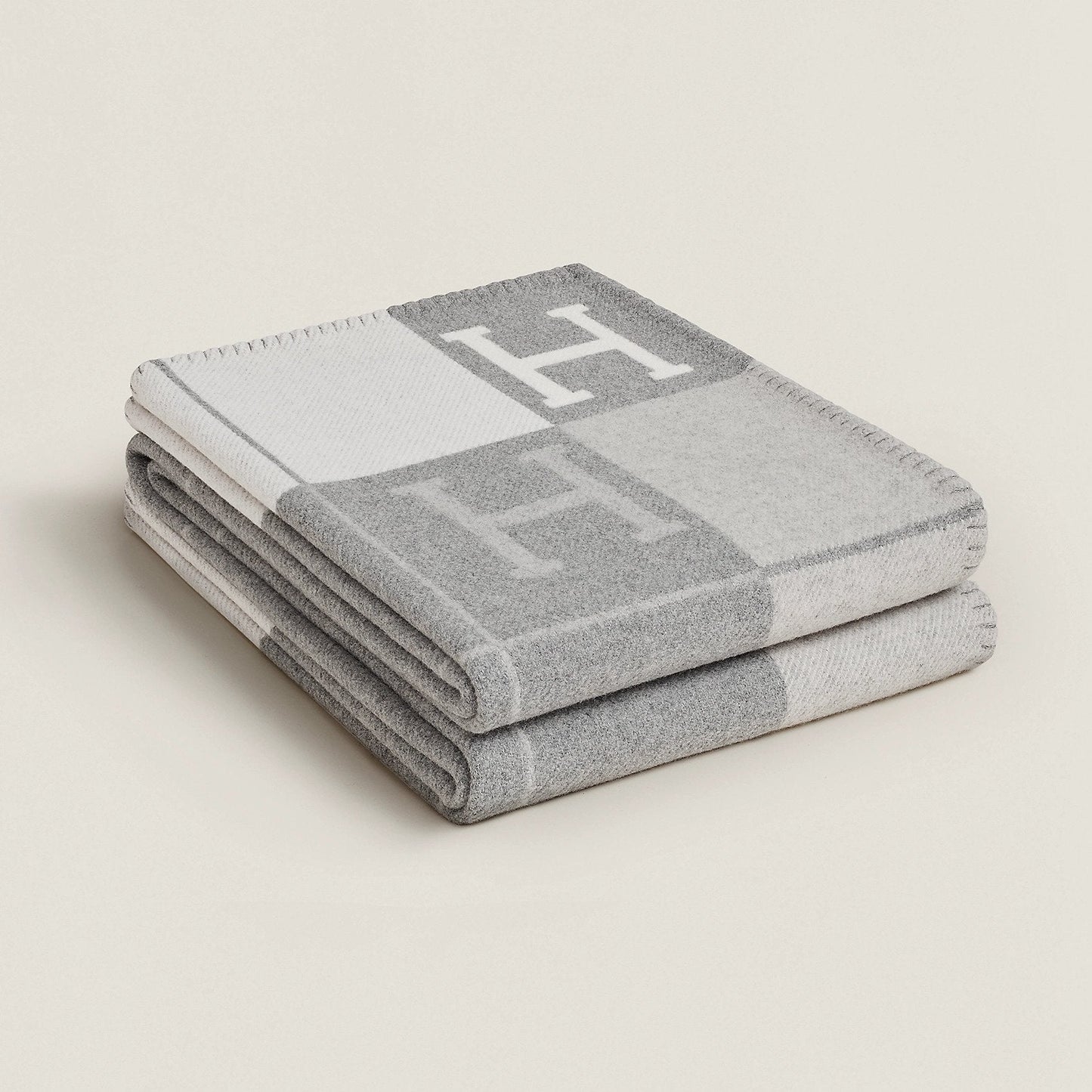 Luxe Woll-Kaschmir Decken – Elegante Wärme und Komfort