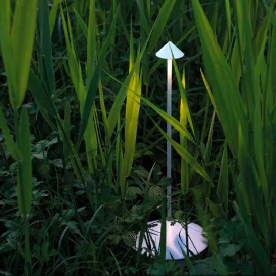 Wiederaufladbare kabellose LED-Lampe – Wasserdicht & Dimmbar