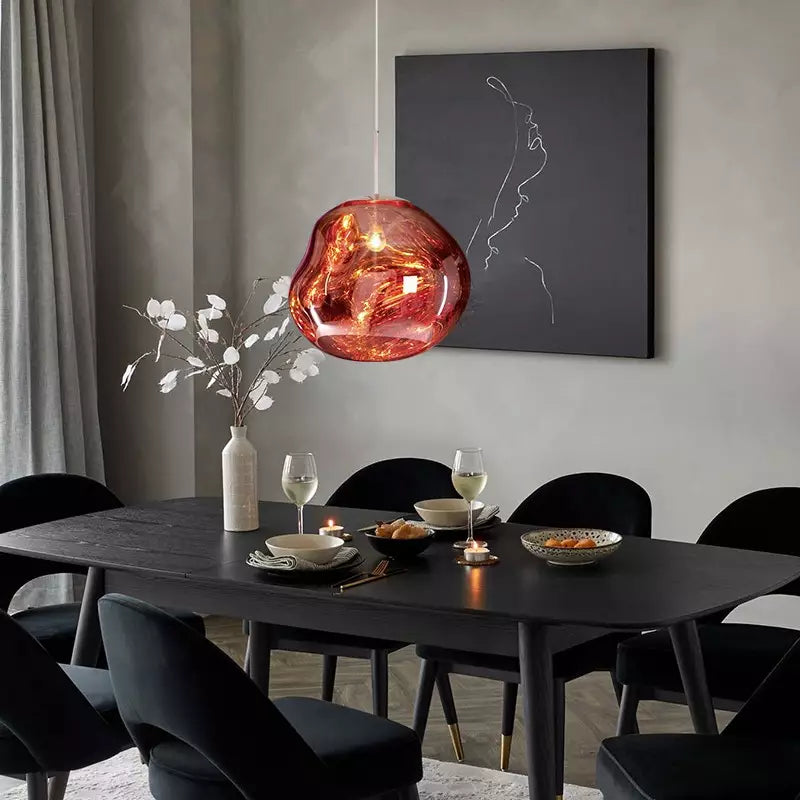 Design Hängeleuchte Melt – Stilvolles und Atmosphärisches Lichtobjekt