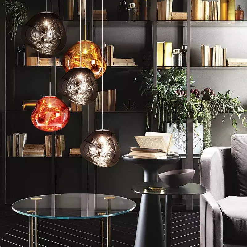 Design Hängeleuchte Melt – Stilvolles und Atmosphärisches Lichtobjekt