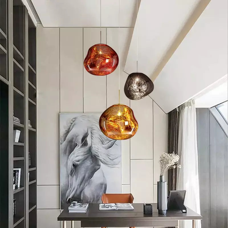 Design Hängeleuchte Melt – Stilvolles und Atmosphärisches Lichtobjekt