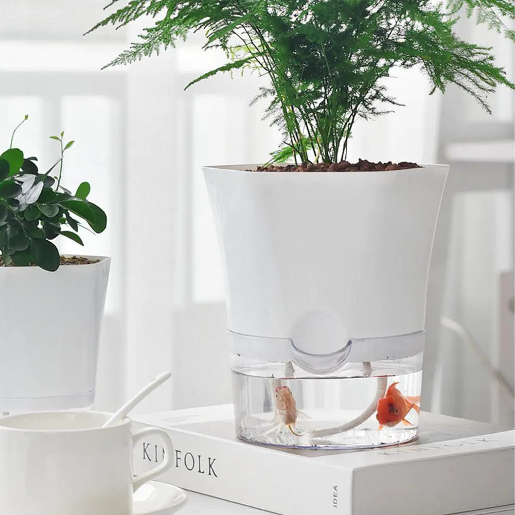 PlantTank - Smarter Blumentopf und Mini-Aquarium in Einem