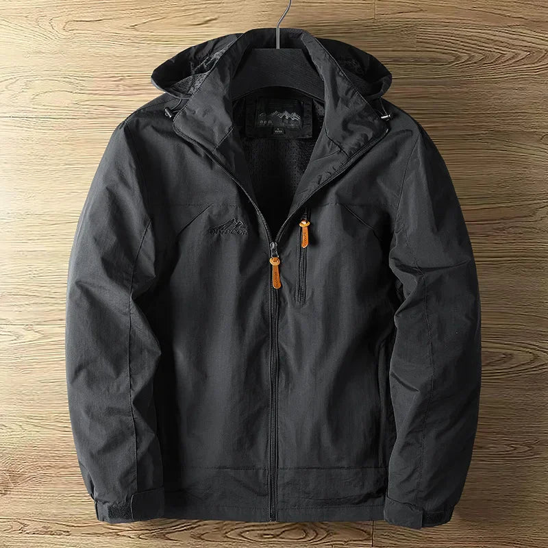 Herren Outdoor Jacke mit Kapuze – Wasserdicht und Komfortabel